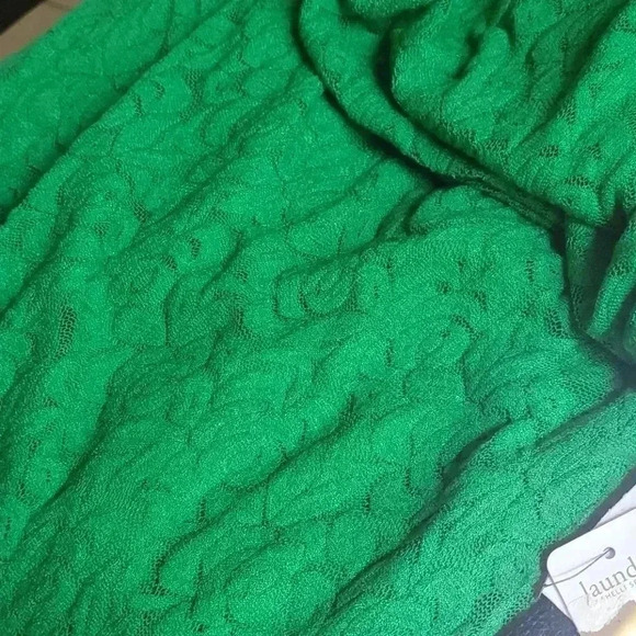LAUNDRY BY SHELLI SEGAL GREEN LACE DRESS - Picture 2 of 3